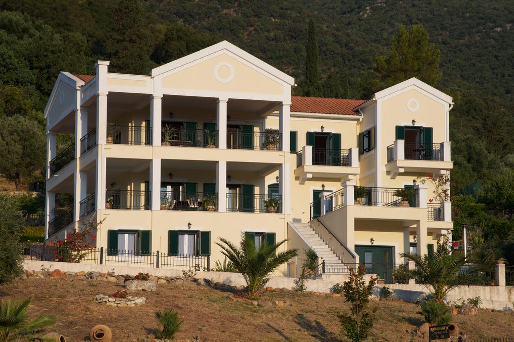 Maria's Apartments 2.jpg