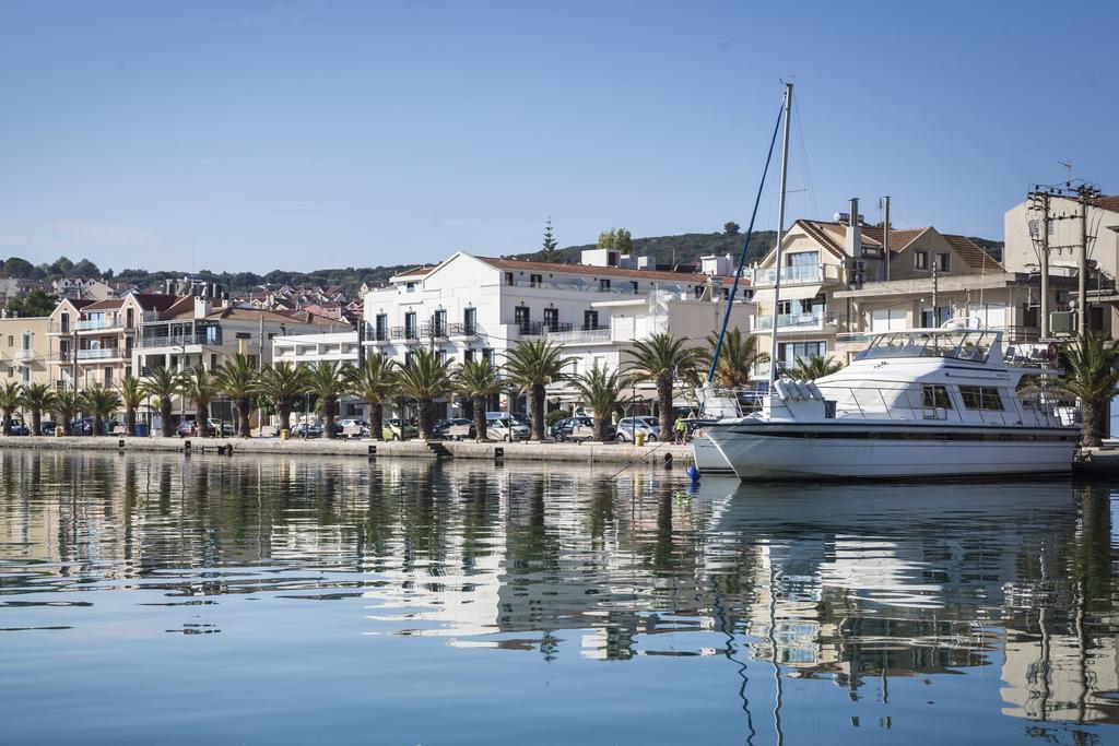 Argostoli Marina Suites.jpg