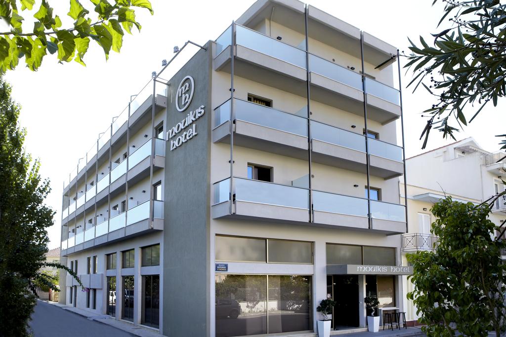 Mouikis Hotel.jpg