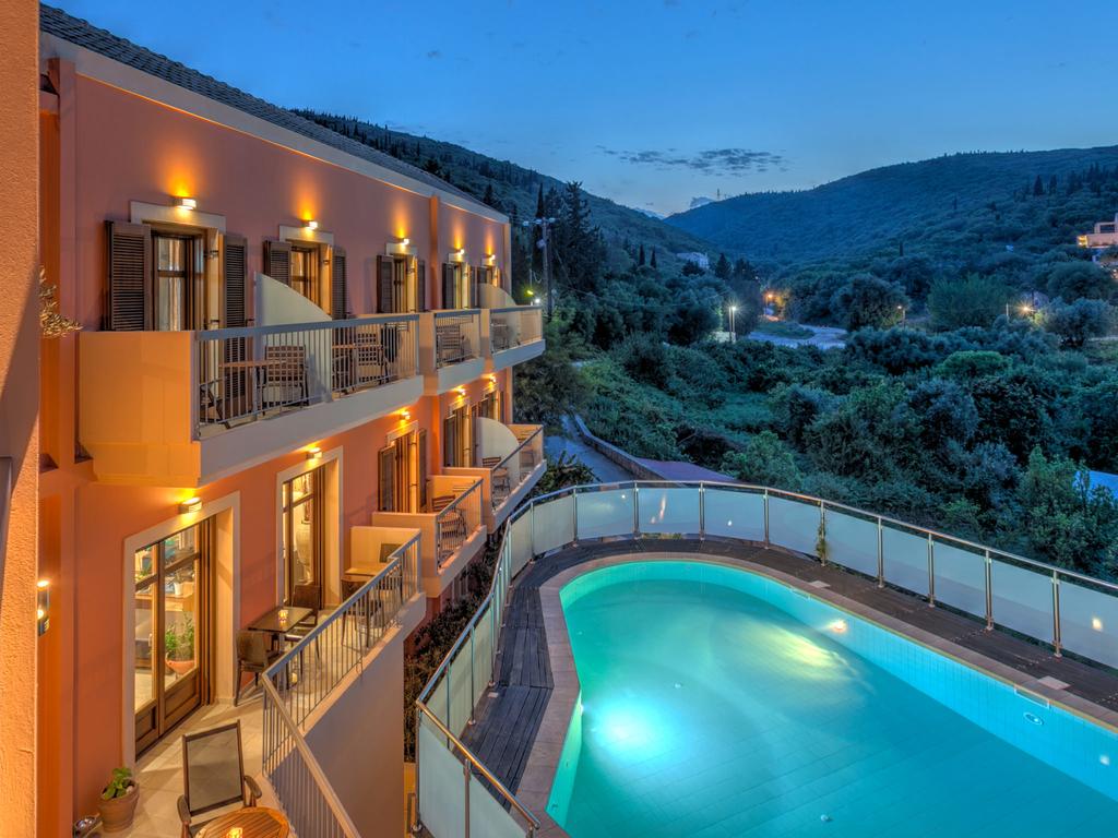 Fiscardo Bay Hotel.jpg
